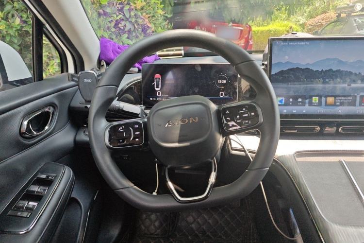 Used AION S MAX 2025 70 Star Edition 53.7 kWh Steering Wheel