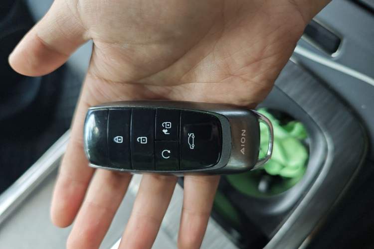 Used AION S MAX 2025 70 Star Edition 53.7 kWh Vehicle Key