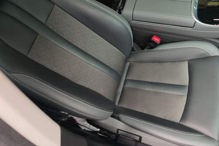 Used AION S Plus 2023 70 Intelligent Edition Lithium Iron Phosphate Right Front Seat