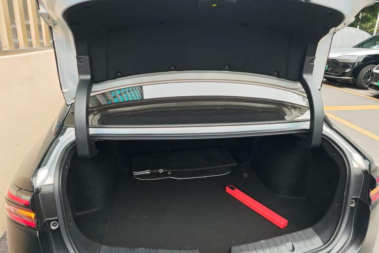 Used AION S Plus 2023 70 Intelligent Edition Lithium Iron Phosphate Trunk