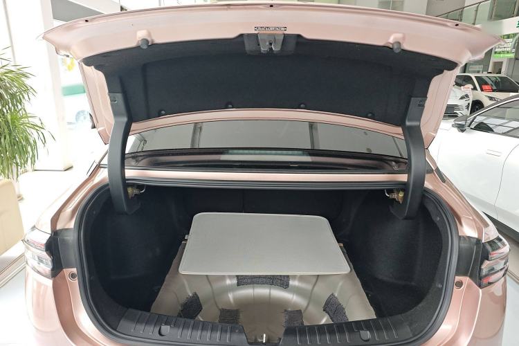 Used AION S Plus 2022 80 Intelligent Driving Version Trunk
