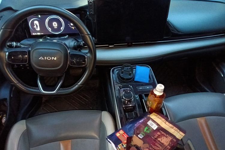 Used AION S Plus 2021 80 Ultra-Long Range Edition Center Console