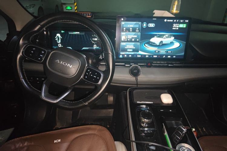 Used AION S Plus 2021 80 Ultra-Long Range Edition Center Console