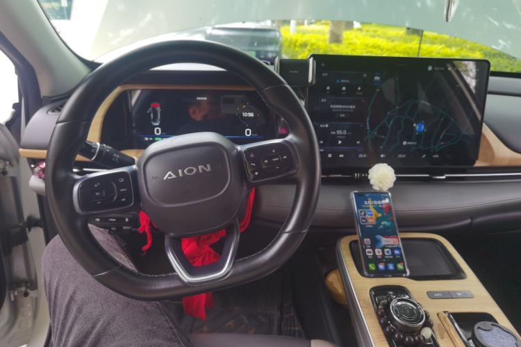 Used AION S Plus 2021 80 Ultra-Long Range Edition Center Console