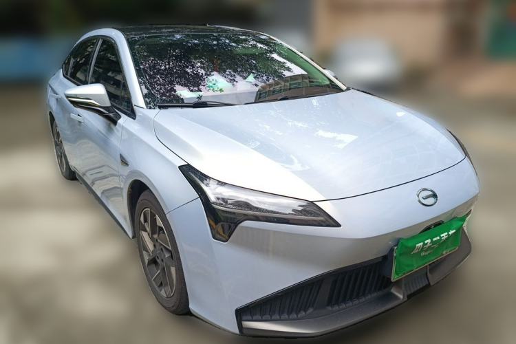 Used AION S Plus 2021 70 Intelligent Edition Front Right 45 Deg