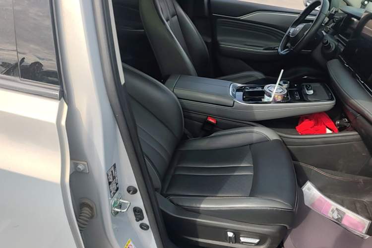 Used AION S Plus 2021 70 Tech Edition Right Front Seat