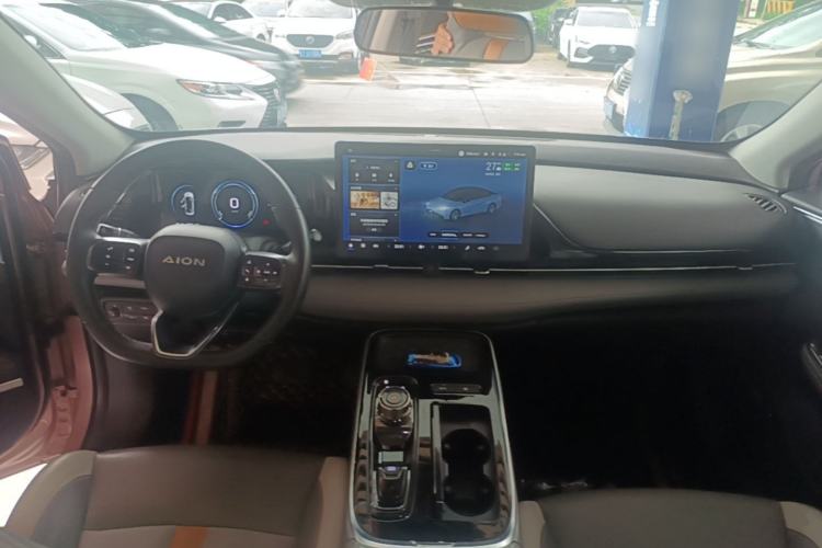 Used AION S Plus 2021 80 Ultra-Long Range Edition Center Console