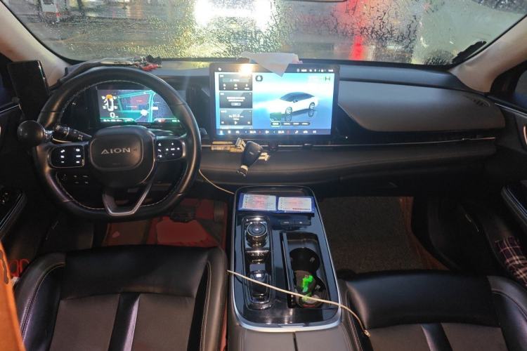 Used AION S Plus 2021 80 Ultra-Long Range Edition Center Console