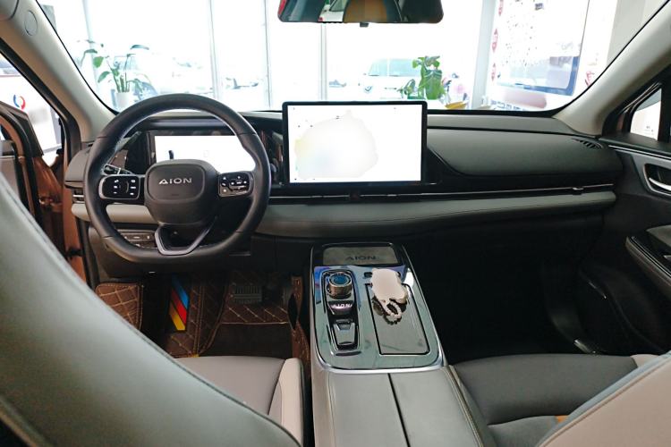 Used AION S Plus 2021 70 Intelligent Edition Center Console