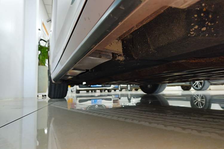 Used AION S Plus 2021 70 Intelligent Edition Right Side Sill