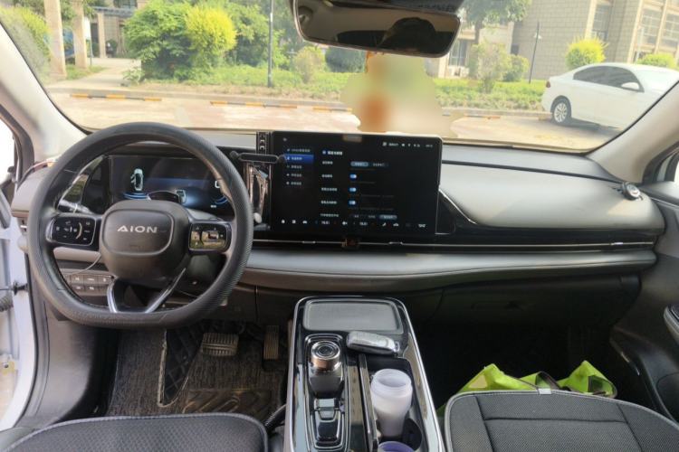 Used AION S Plus 2021 80 Tech Edition Center Console