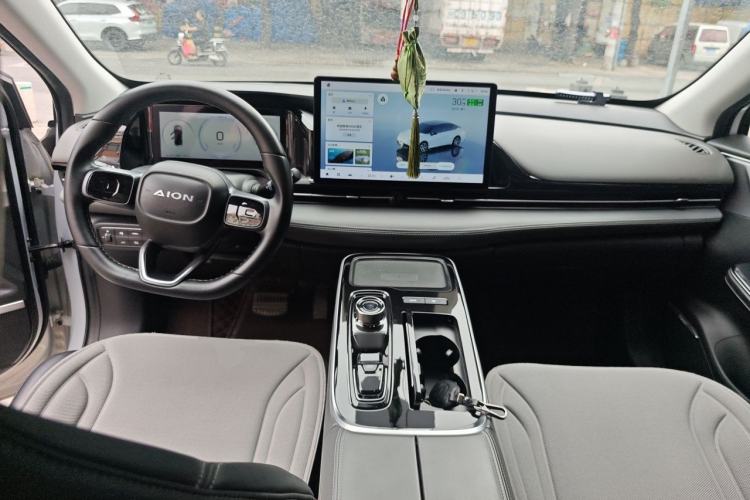 Used AION S Plus 2021 70 Intelligent Edition Center Console