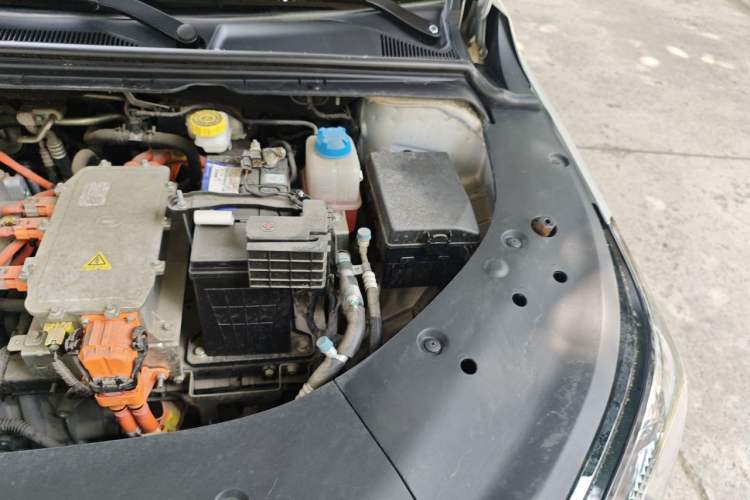 Used AION S Plus 2021 80 Ultra-Long Range Edition Engine Bay Left