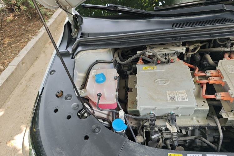 Used AION S Plus 2021 80 Ultra-Long Range Edition Engine Bay Right
