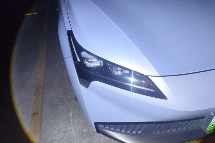Used AION S Plus 2021 70 Tech Edition Right Front Headlight