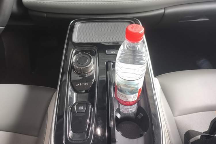 Used AION S Plus 2021 80 Ultra-Long Range Edition Gear Lever