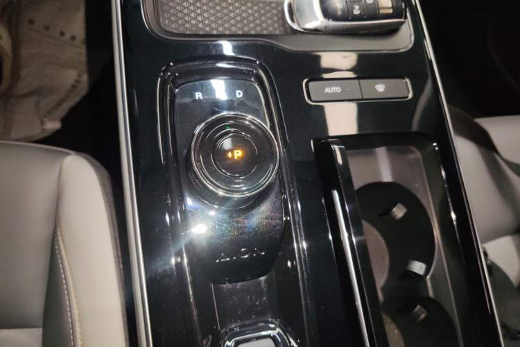Used AION S Plus 2021 80 Ultra-Long Range Edition Gear Lever