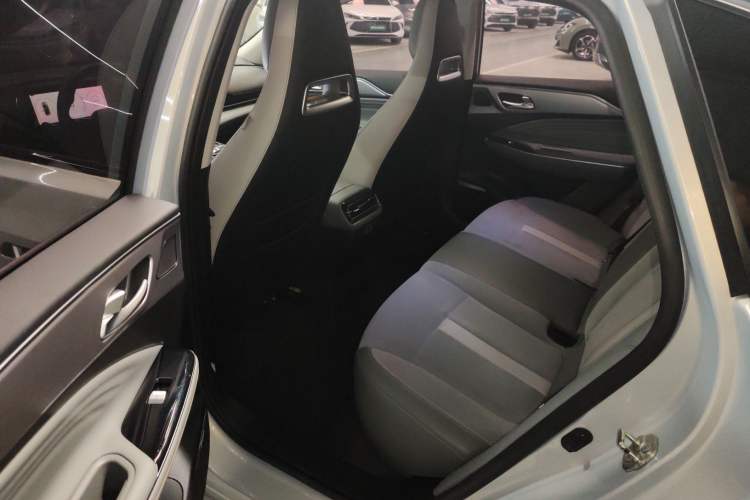 Used AION S Plus 2021 80 Ultra-Long Range Edition Interior 4