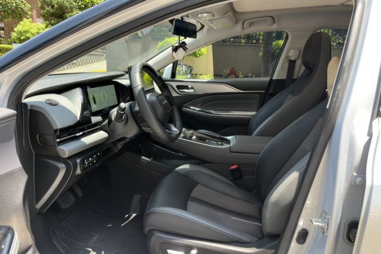 Used AION S Plus 2021 80 Ultra-Long Range Edition Interior 5