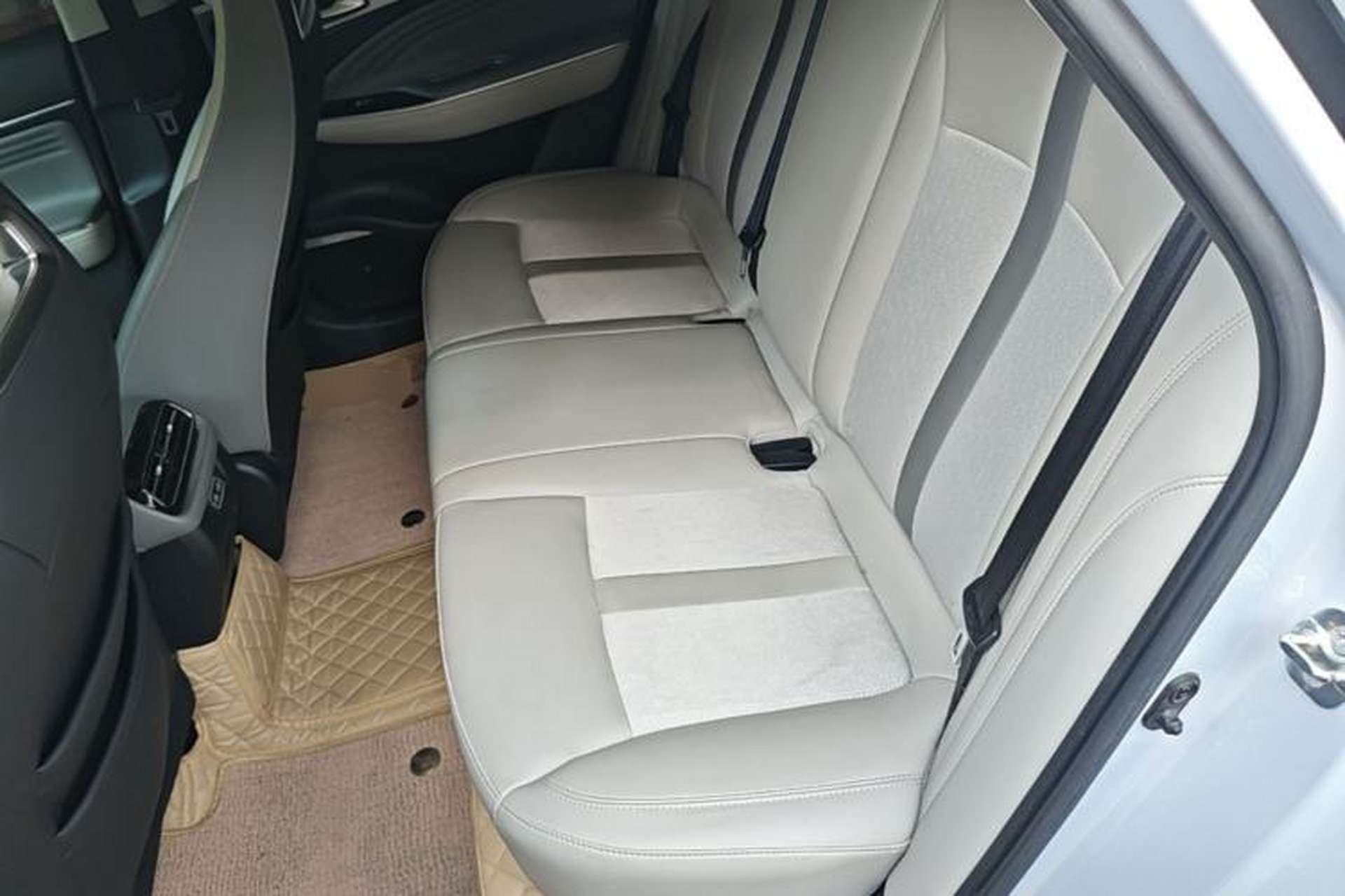 Used AION S Plus 2021 80 Ultra-Long Range Edition Left Rear Seat