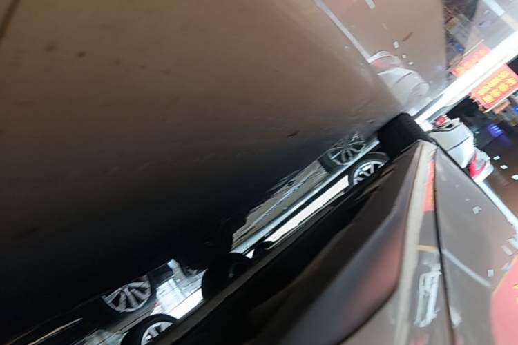 Used AION S Plus 2021 80 Ultra-Long Range Edition Left Side Sill