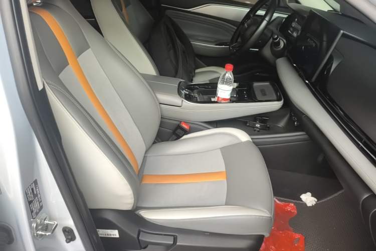 Used AION S Plus 2021 80 Ultra-Long Range Edition Right Front Seat