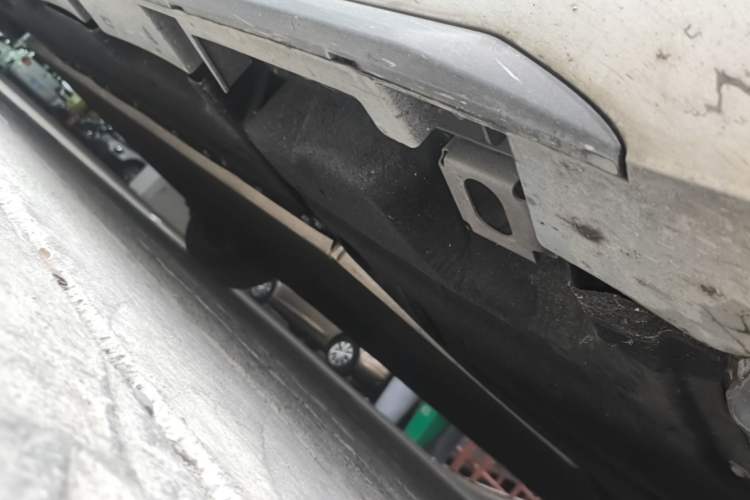 Used AION S Plus 2021 80 Ultra-Long Range Edition Right Side Sill