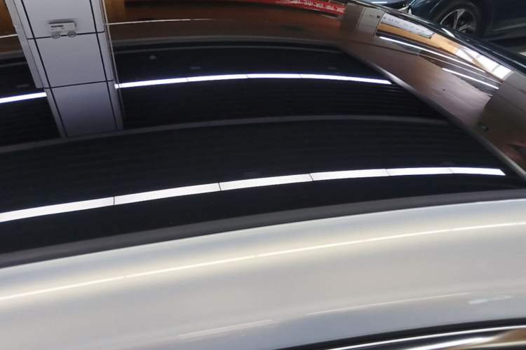 Used AION S Plus 2021 70 Tech Edition Roof