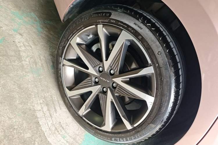 Used AION S Plus 2021 70 Tech Edition Exterior 2