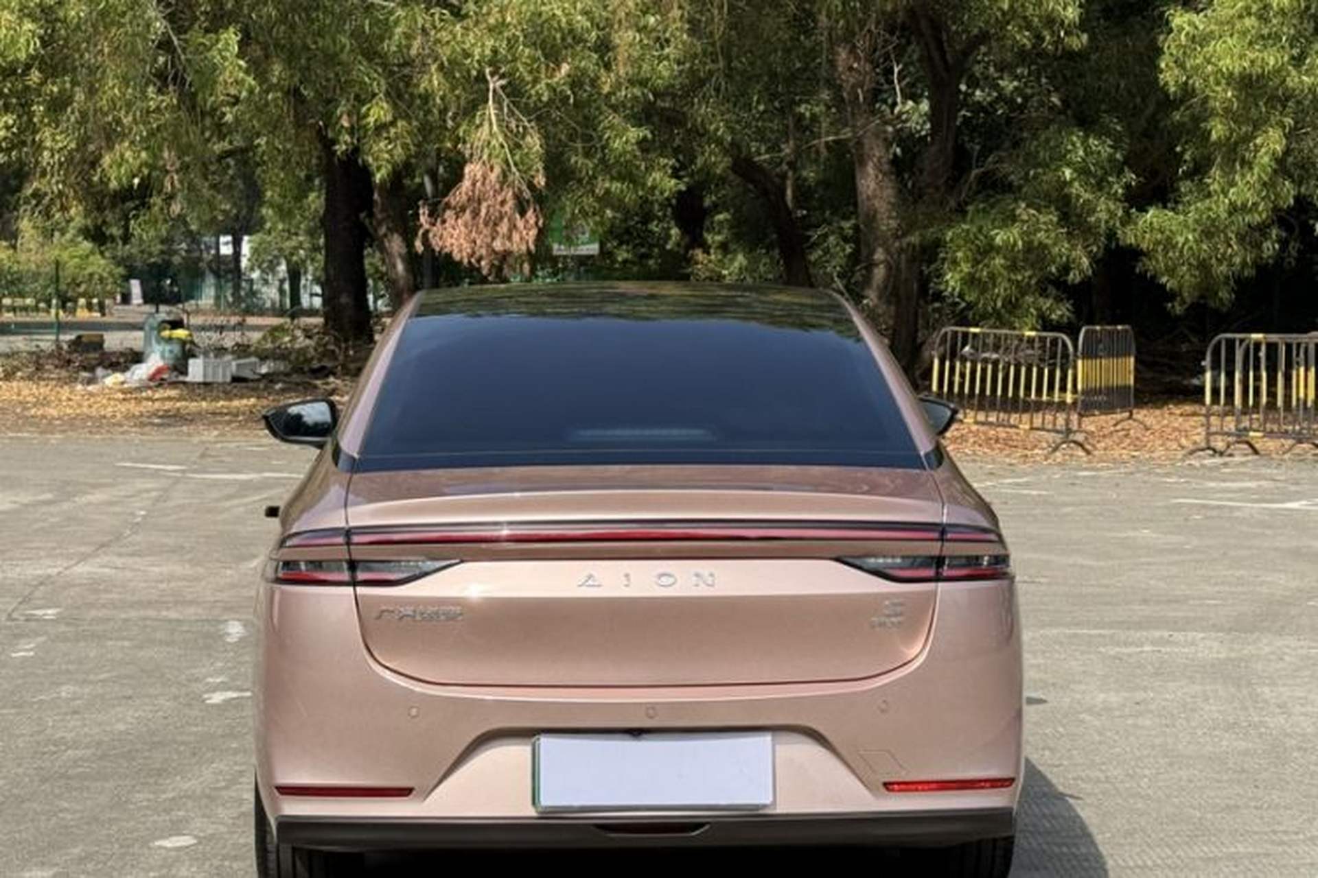 Used AION S Plus 2021 70 Tech Edition Exterior 6