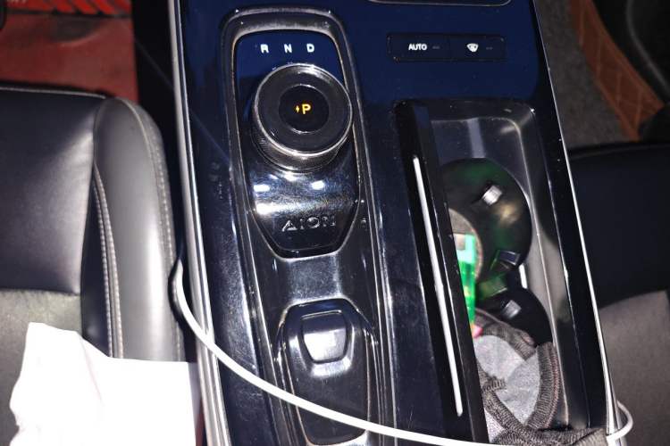Used AION S Plus 2021 80 Ultra-Long Range Edition Gear Lever
