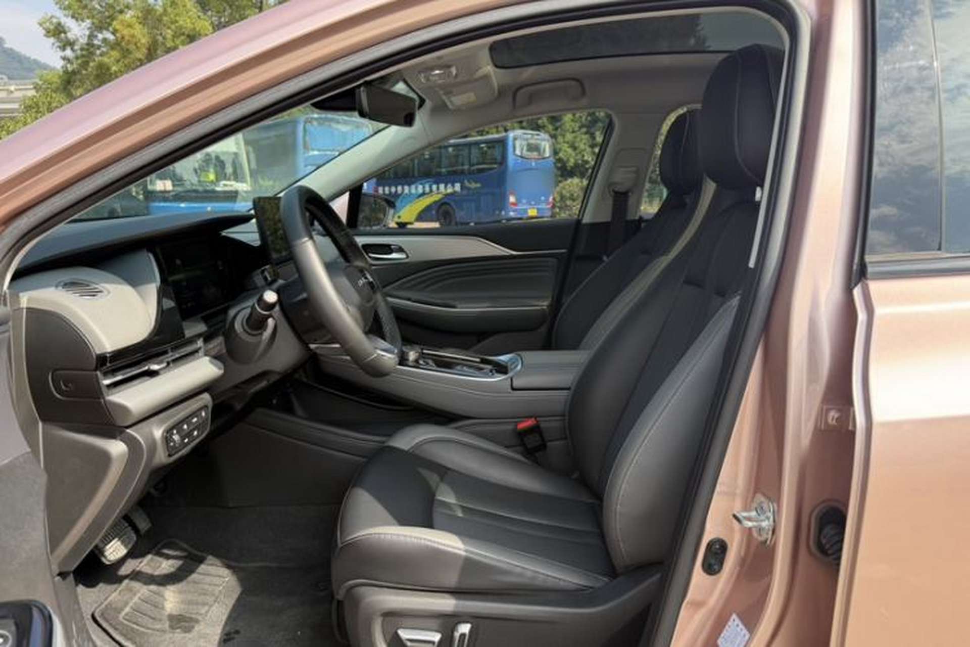 Used AION S Plus 2021 70 Tech Edition Interior 6
