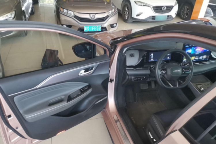 Used AION S Plus 2021 70 Tech Edition Interior 2