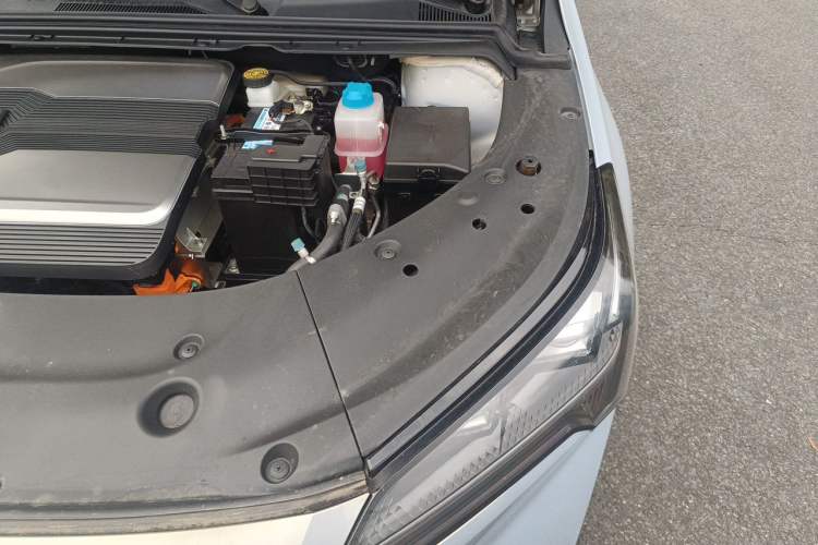 Used AION S Plus 2021 80 Tech Edition Engine Bay Left