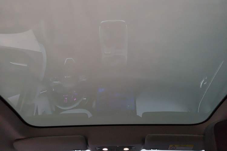 Used AION S Plus 2021 70 Tech Edition Headliner