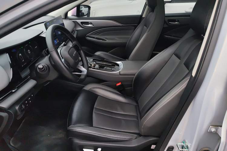 Used AION S Plus 2021 70 Tech Edition Left Front Seat