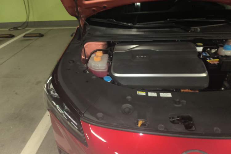 Used AION S Plus 2021 70 Tech Edition Engine Bay Right