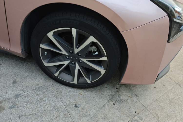 Used AION S Plus 2021 70 Tech Edition Exterior 2