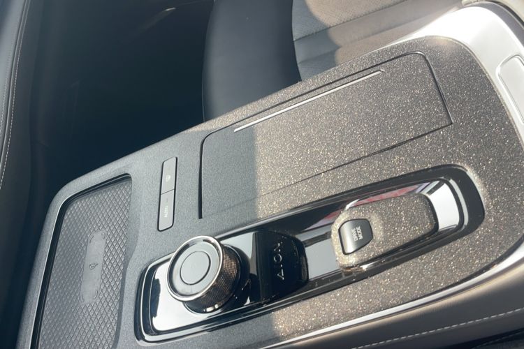 Used AION S Plus 2021 70 Tech Edition Gear Lever