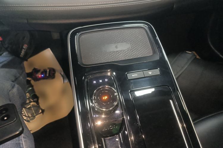 Used AION S Plus 2021 80 Tech Edition Gear Lever