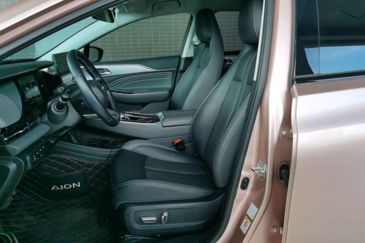 Used AION S Plus 2021 70 Tech Edition Left Front Seat