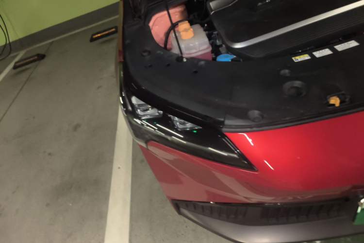 Used AION S Plus 2021 70 Tech Edition Right Front Headlight