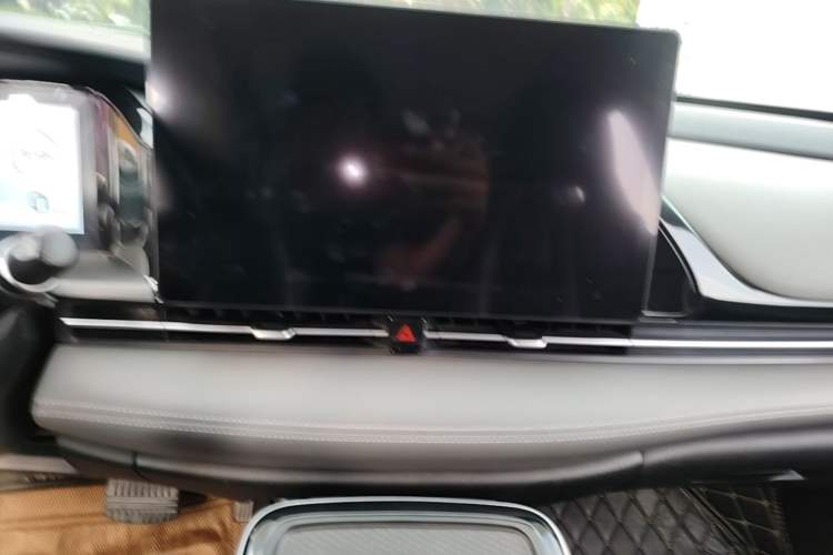 Used AION S Plus 2021 70 Tech Edition Audio And AC Panel
