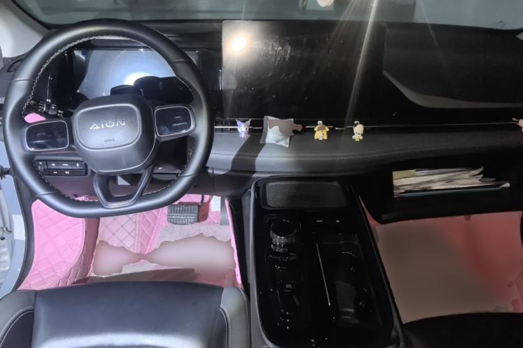 Used AION S Plus 2021 70 Intelligent Edition Center Console