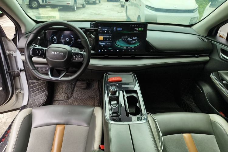 Used AION S Plus 2021 80 Ultra-Long Range Edition Center Console