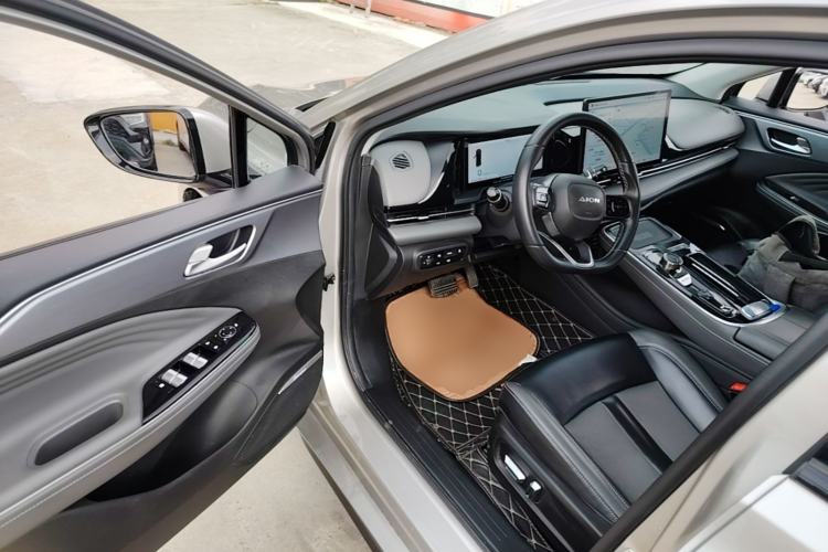 Used AION S Plus 2021 70 Tech Edition Driver Seat