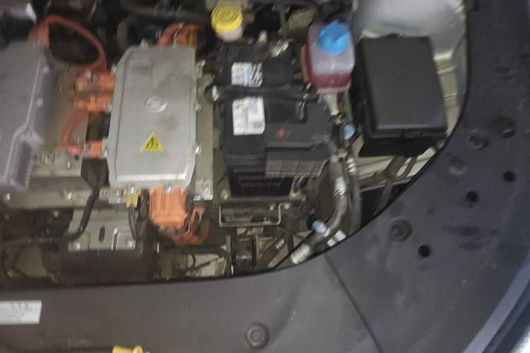 Used AION S Plus 2021 80 Ultra-Long Range Edition Engine Bay Left