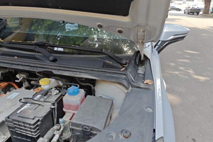 Used AION S Plus 2021 80 Ultra-Long Range Edition Engine Bay Left