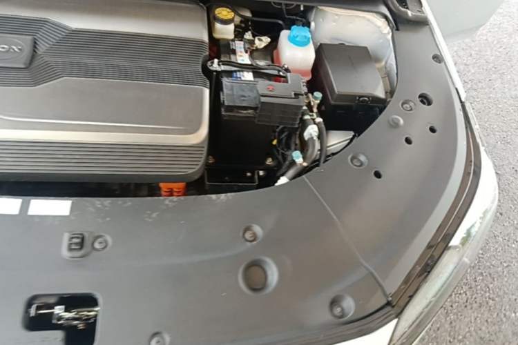Used AION S Plus 2021 70 Tech Edition Engine Bay Left
