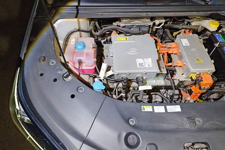 Used AION S Plus 2021 80 Ultra-Long Range Edition Engine Bay Right